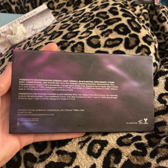 Celestial Thunder Eyeshadow Palette - Picture 4 of 5
